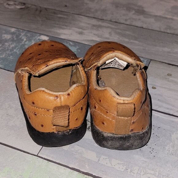 Roper Shoes size 4 - Picture 3 of 5